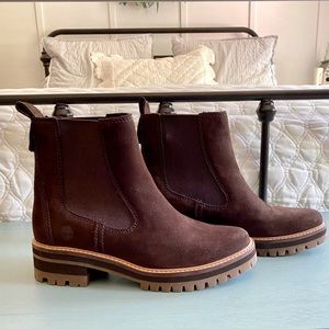 Timberland Courmayeur Valley Chelsea Boot size 8.5
